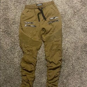 Khaki joggers made by CARBON size M